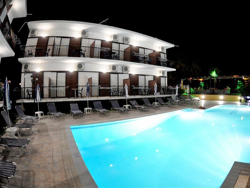 Marina Boutique Hotel Moraitika Exterior foto