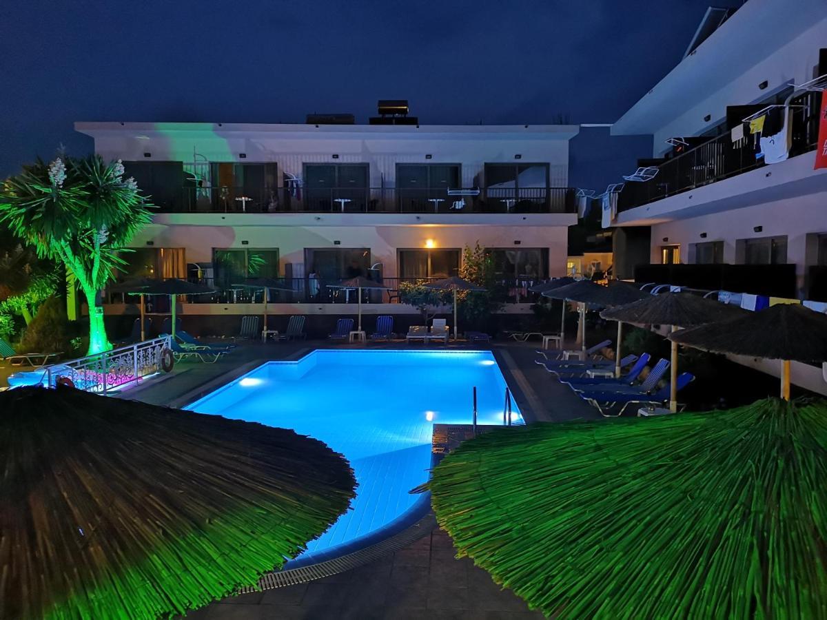 Marina Boutique Hotel Moraitika Exterior foto